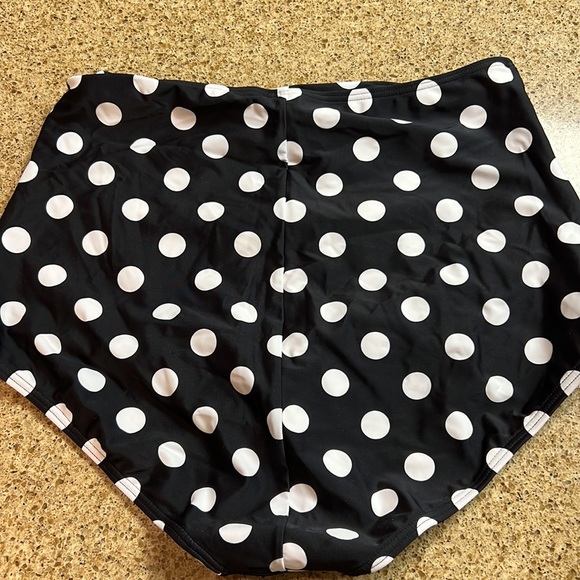 Coco ship Swimsuit Bottom Size 14 Black and White Polka Dot - Picture 6 of 6